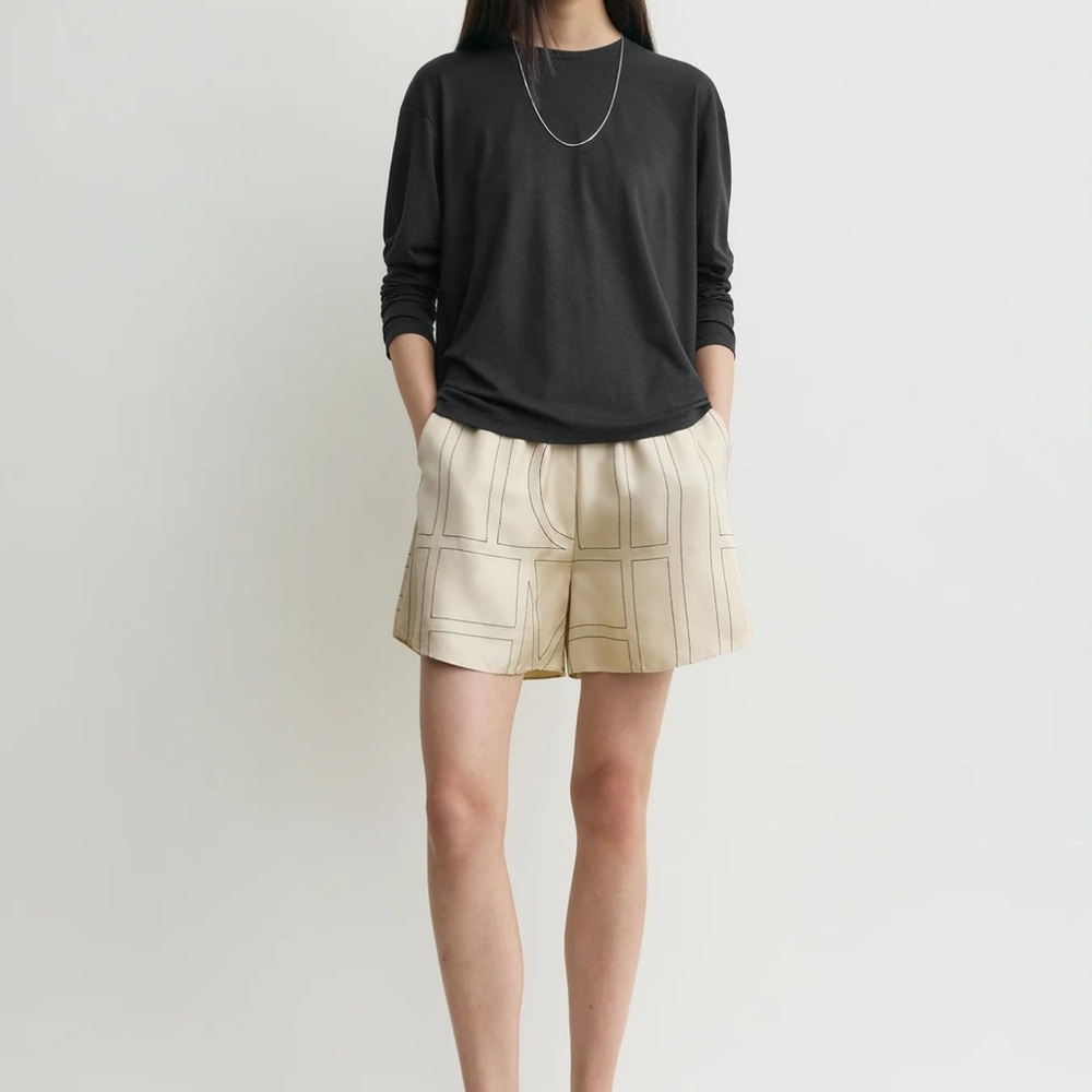 Toteme Cream Patterned Relaxed Bermuda Shorts